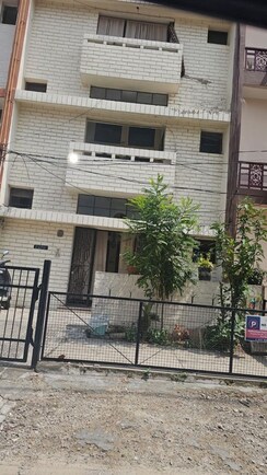 3.5 BHK + Pooja Room,Store Room Independent House For Sale in Sector 40