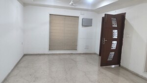 Room in 3 BHK Apartment at Banjara Hills – for Rent