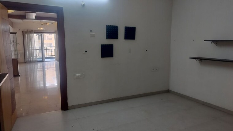 Room, banjara hills 3 Bedroom 3500 Sq.Ft. Apartment In Banjara Hills Hyderabad 10419809