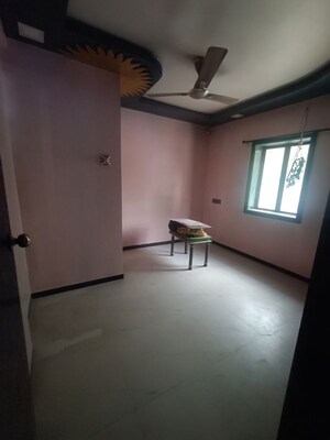 Room in 1 BHK Apartment at Datta Pratik CHS, Kalwa – for Sale