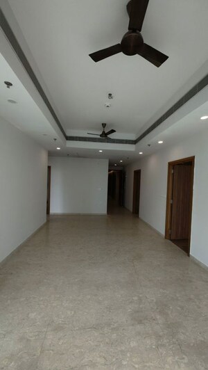 Room in 3 BHK Apartment at Emaar Digi Homes, Sector 62 – for Rent