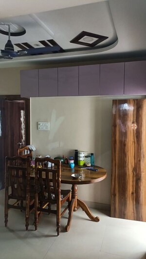 Furnished Amenities in 2 BHK Apartment at Chitrapuri Colony, Manikonda – for Rent