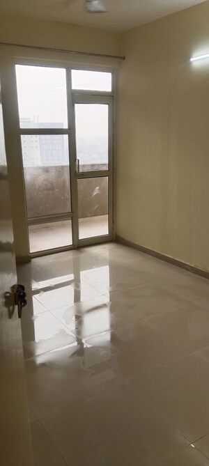 Room in 2 BHK Apartment at Pyramid Urban Homes 2, Sector 86 – for Rent