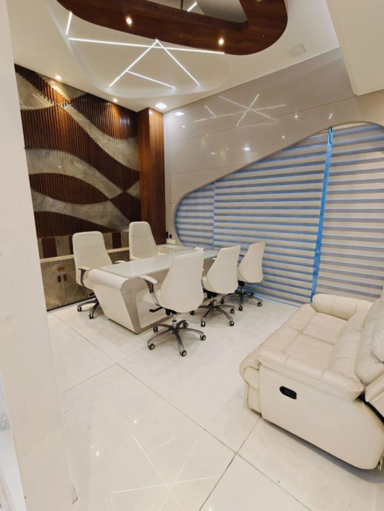 Team Area, netaji subhash place Commercial Office Space 2769 Sq.Ft. In Netaji Subhash Place Delhi 10419911