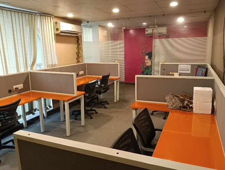 Team Area, sector 63 Commercial Co Working Space 1800 Sq.Ft. In Sector 63 Noida 10419915