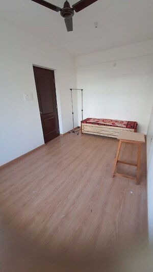 Bedroom in 1 BHK Apartment at Kadamba – for Rent