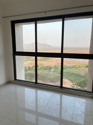Room in 2 BHK Apartment at Lodha Splendora, Ghodbunder Road – for Rent