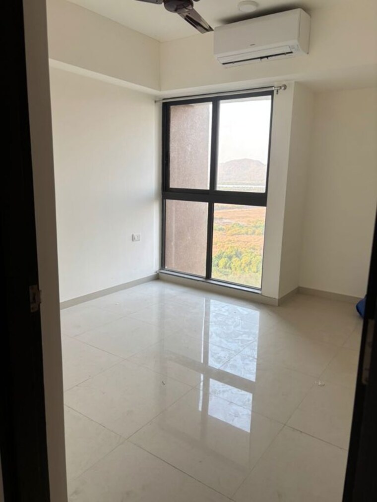 Room, lodha-splendora 2 Bedroom 771 Sq.Ft. Apartment In Ghodbunder Road Thane 10419972