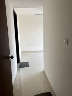 2 BHK Apartment For Rent in Lodha Splendora
