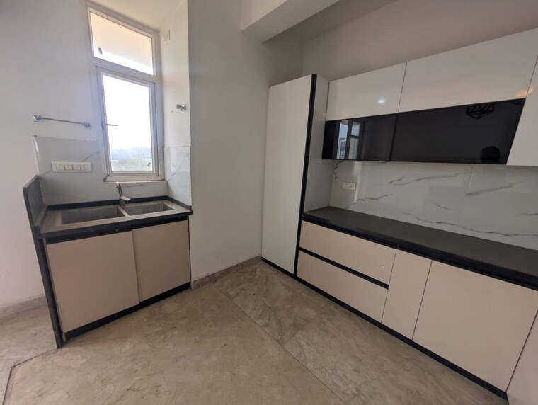 Kitchen, ss-the-leaf 4 Bedroom 2804 Sq.Ft. Apartment In Sector 85 Gurgaon 10419935