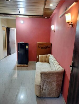 Living Room in 3 BHK Apartment at Mahal Road – for Rent