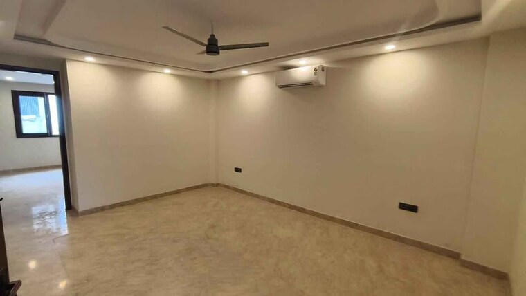Room, malviya nagar 3 Bedroom 85 Sq.Yd. Builder Floor In Malviya Nagar Delhi 10419872