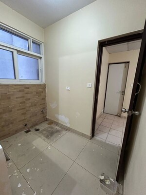 Room in 3 BHK Apartment at Prestige IVY Terraces, Kadubeesanahalli – for Rent
