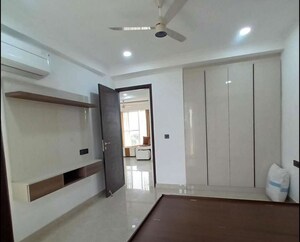Room in 3 BHK Apartment at Prem Bansal Sapphire Court, Patiala Road – for Rent