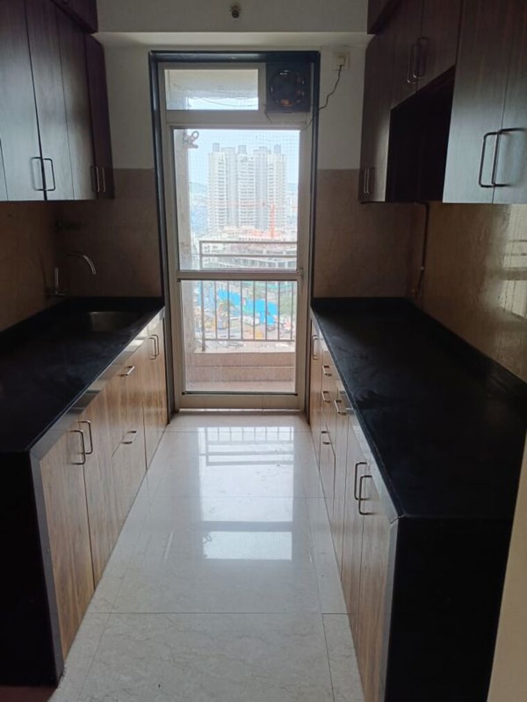 Kitchen, jp-decks 3 Bedroom 1400 Sq.Ft. Apartment In Goregaon East Mumbai 10420017