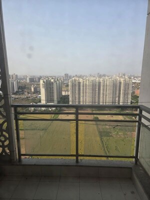 3.5 BHK Apartment – Exterior View View at DLF The Ultima, Sector 81 - for Sale