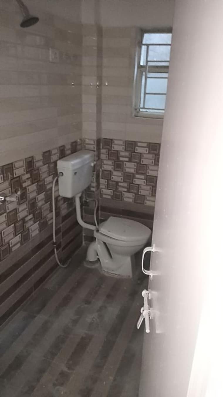 Bathroom, signature-360 3 Bedroom 1800 Sq.Ft. Penthouse In Bagli Village Bhopal 10133540