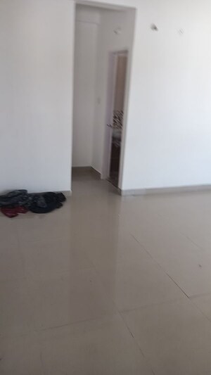 Room in 3 BHK Penthouse at Signature 360, Bagli Village – for Sale