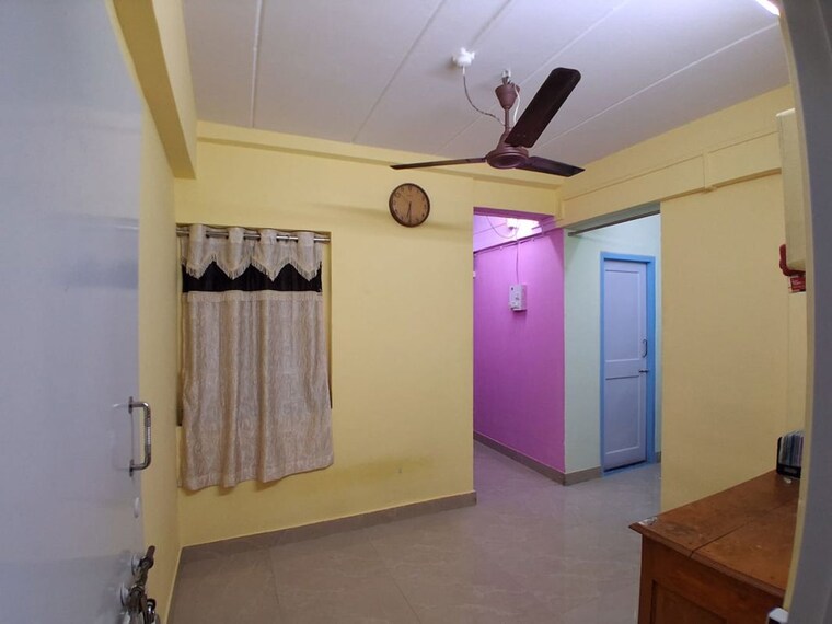 Hall, swan-dawn-mills 1 Bedroom 225 Sq.Ft. Apartment In Sewri Mumbai 10373174