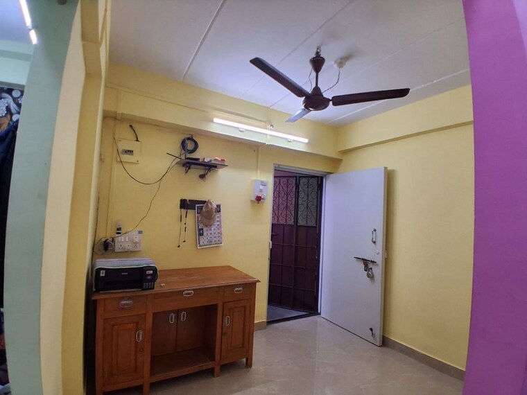 Hall, swan-dawn-mills 1 Bedroom 225 Sq.Ft. Apartment In Sewri Mumbai 10373174