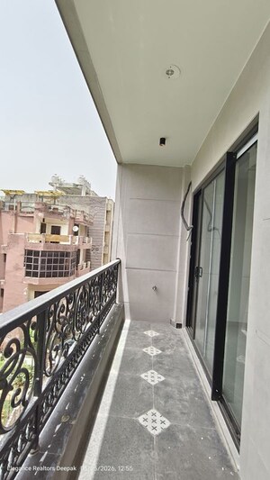 Balcony in 3 BHK Builder Floor at Ghitorni – for Rent