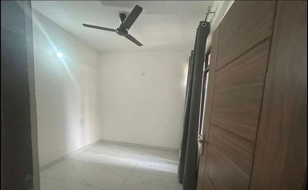 3 BHK 1500 Sq.Ft. Apartment in NK Sharma Savitry Greens 2