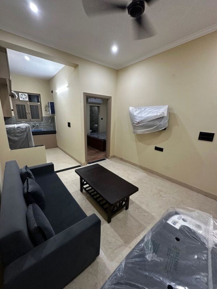 Team Area, sector 40 2 Bedroom 1600 Sq.Ft. Builder Floor In Sector 40 Gurgaon 10420043