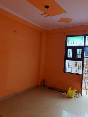 Room in 1 RK Builder Floor at Shyam Park Extension – for Sale