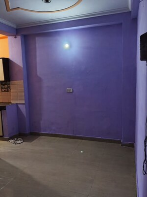 Room in 1 RK Builder Floor at Shyam Park Extension – for Sale