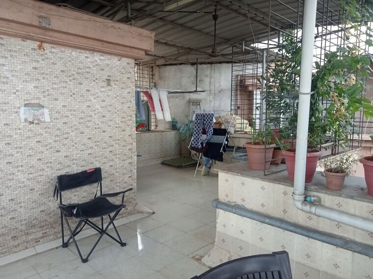  Parking, cbd belapur sector 29 4 Bedroom 2450 Sq.Ft. Penthouse In Cbd Belapur Sector 29 Navi Mumbai 10420072