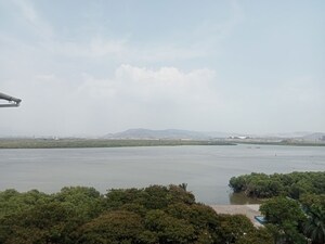 Plot Area in 4 BHK Penthouse at Cbd Belapur Sector 29 – for Rent