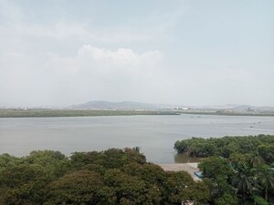 Plot Area in 4 BHK Penthouse at Cbd Belapur Sector 29 – for Rent