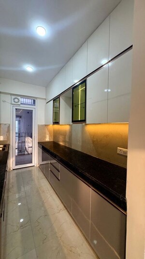 Kitchen in 2.5 BHK Builder Floor at Smart World Gems, Sector 89 – for Rent