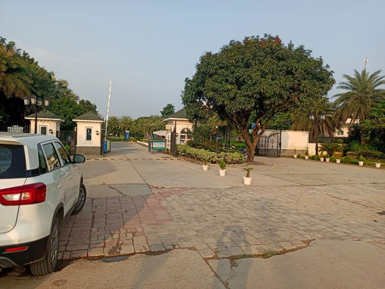 Exterior View, omaxe-silver-birch 3 Bedroom 1640 Sq.Ft. Apartment In North Mullanpur Chandigarh 10417545