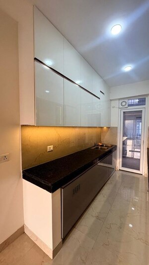 Kitchen in 3.5 BHK Builder Floor at Smart World Gems, Sector 89 – for Rent