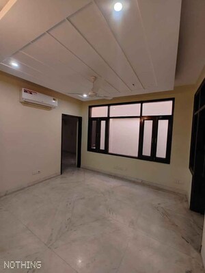 Room in 3 BHK Builder Floor at Malviya Nagar – for Rent