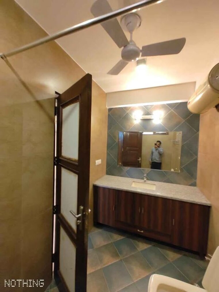 Kitchen, malviya nagar 3 Bedroom 80 Sq.Yd. Builder Floor In Malviya Nagar Delhi 10420055