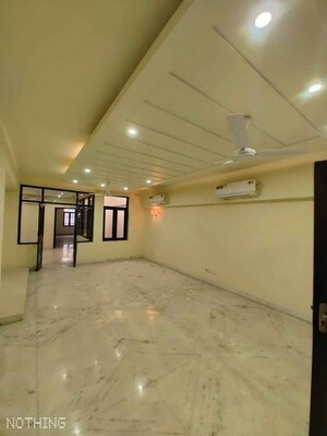 Room in 3 BHK Builder Floor at Malviya Nagar – for Rent