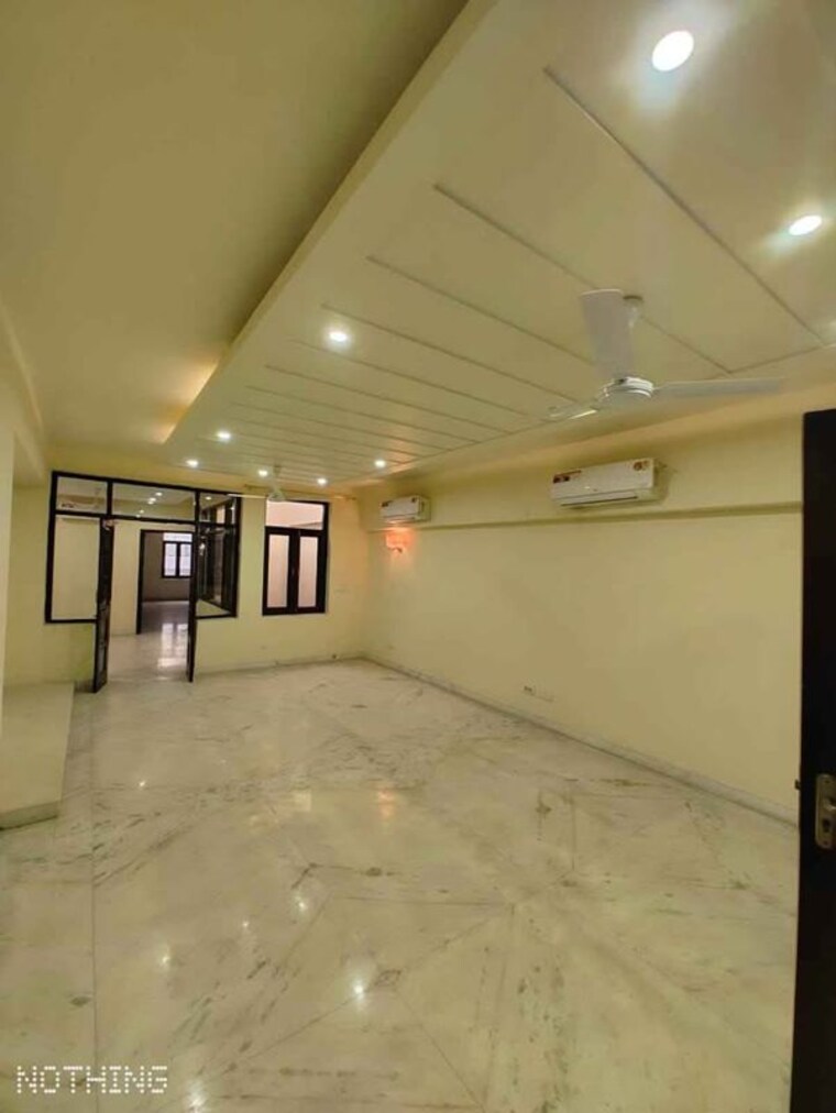 Room, malviya nagar 3 Bedroom 80 Sq.Yd. Builder Floor In Malviya Nagar Delhi 10420055