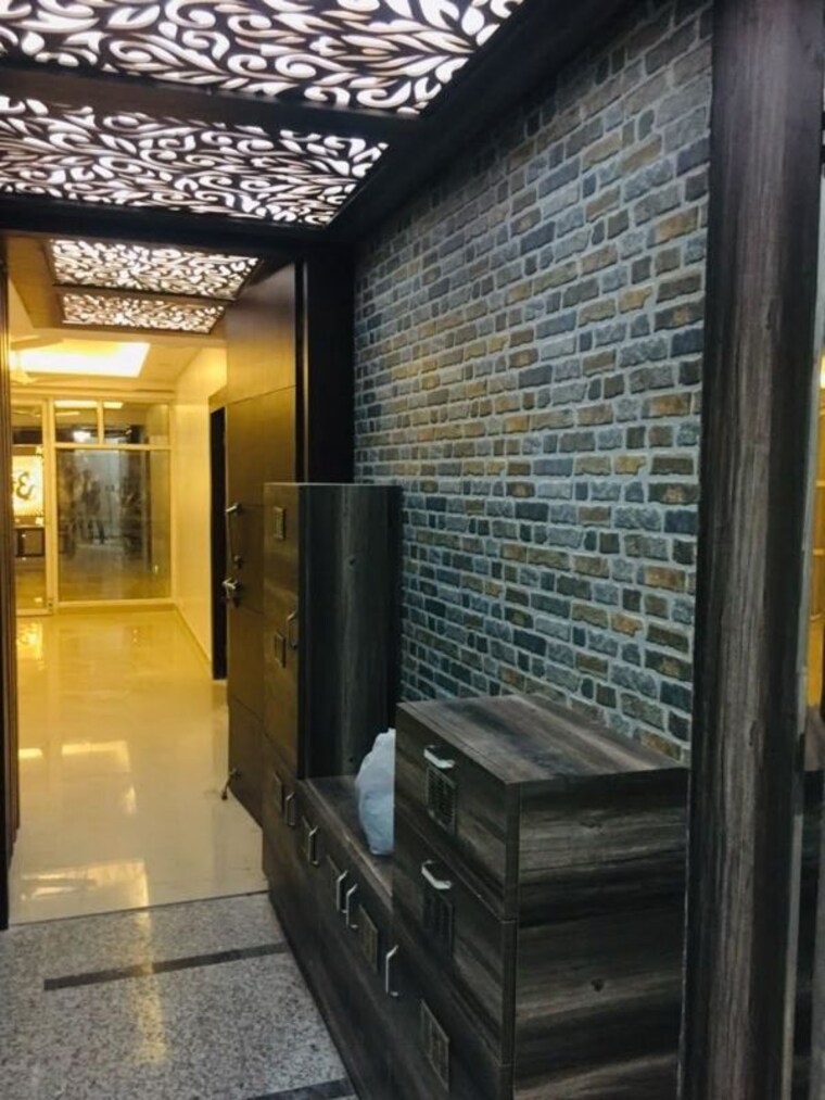  Parking, nirala-greenshire 3 Bedroom 1860 Sq.Ft. Apartment In Sector 2 Greater Noida Greater Noida 10420025