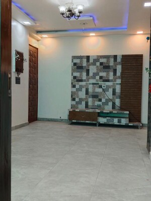 Living Room in 3.5 BHK Apartment at Vidya Sagar Apartments, Sector 6 Dwarka – for Rent