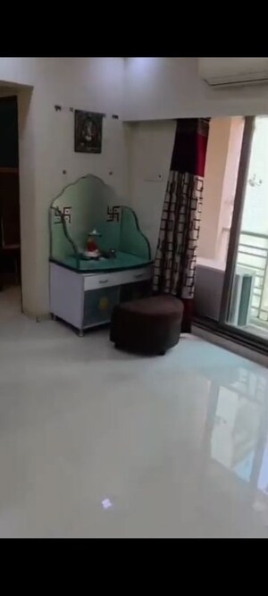 Room in 1 BHK Apartment at Prakruti Pearl, Ghodbunder Road – for Sale