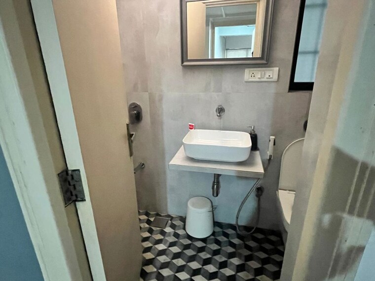 Bathroom, deep-apartment-andheri 2 Bedroom 750 Sq.Ft. Apartment In Andheri West Mumbai 10420150