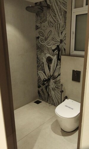 Bathroom in 2 BHK Apartment at JP The Palace, Mira Road – for Sale