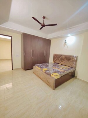 2 BHK Apartment For Rent in Saket