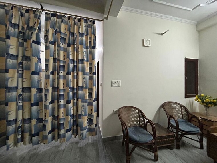 Gym, civil lines 1.5 Bedroom 700 Sq.Ft. Builder Floor In Civil Lines Jaipur 10420203