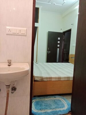 Bathroom in 1.5 BHK Builder Floor at Civil Lines – for Rent