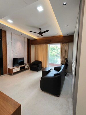 Team Area in 2 BHK Apartment at Ira Apartment Bhusari Colony, Kothrud – for Rent