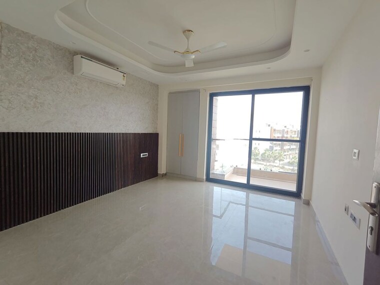 Room, ansal-api-versalia 4 Bedroom 2700 Sq.Ft. Apartment In Sector 67a Gurgaon 10420241