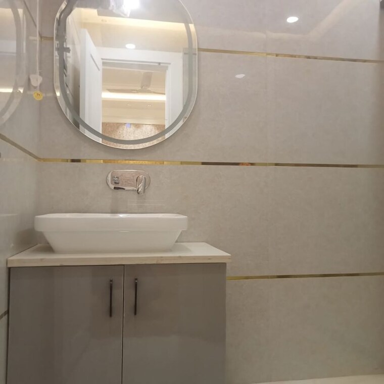 Bathroom, bptp-park-floors-i 3 Bedroom 1200 Sq.Ft. Apartment In Sector 77 Faridabad 10420257
